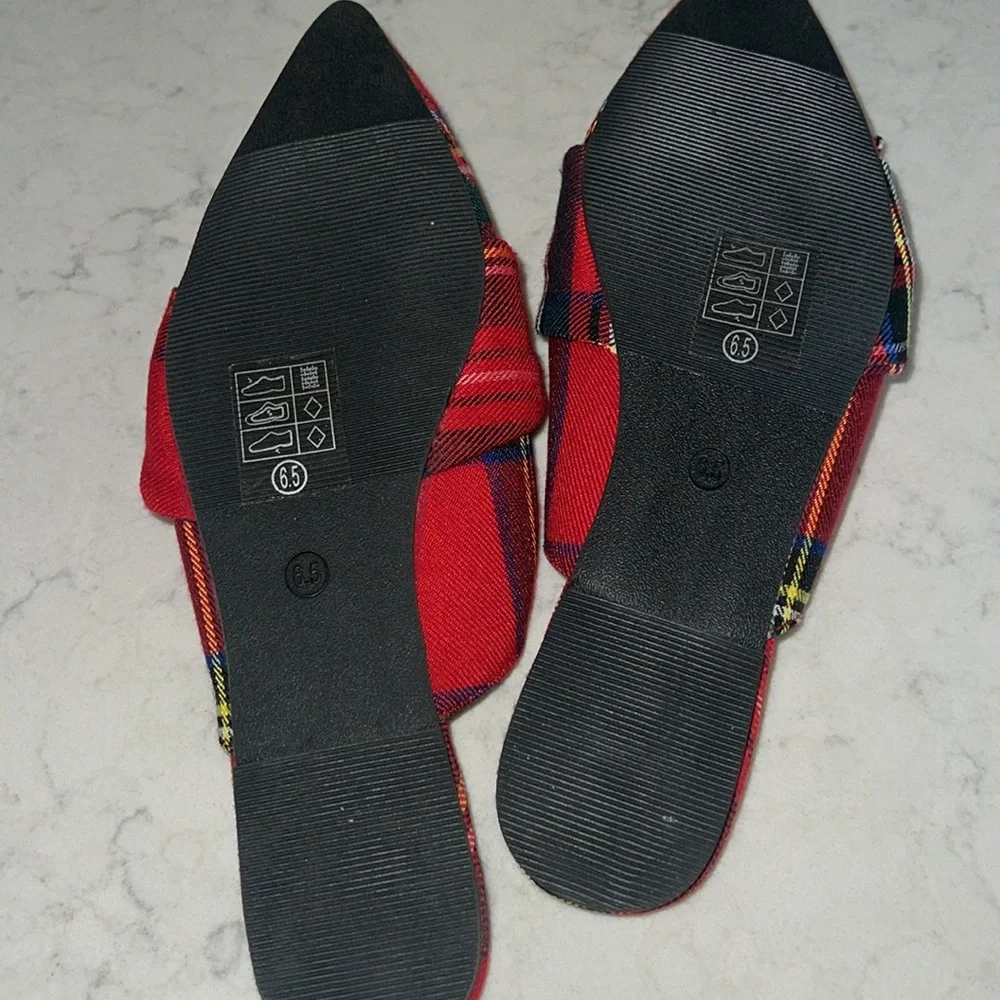 Mint Julep Under The Tree Red Plaid Mules - Picture 8 of 9